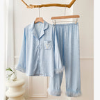 Feather Model Loose Pajamas