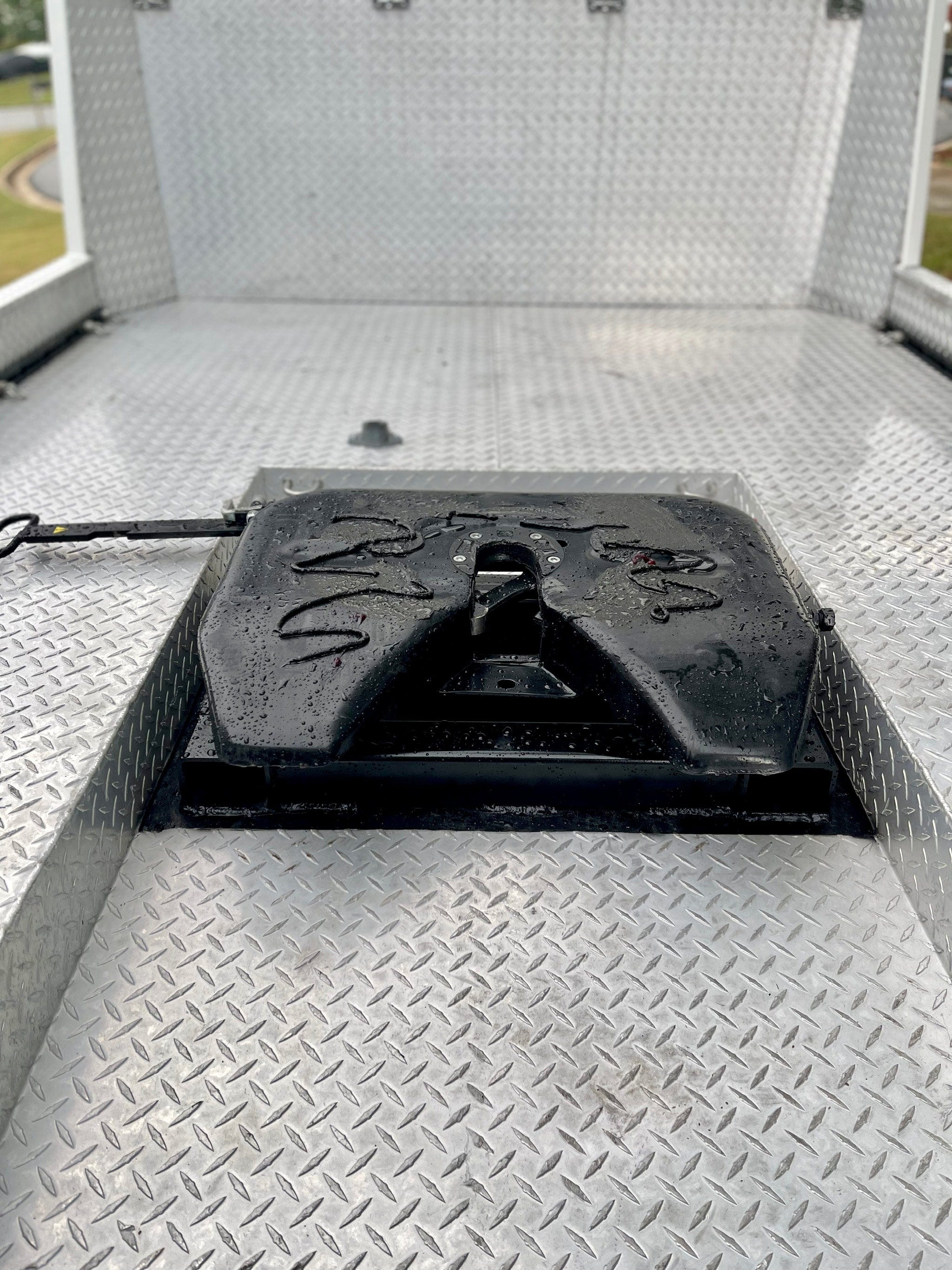 Tulga T10 Fifth Wheel Hitch 36k For Pick Up Trucks